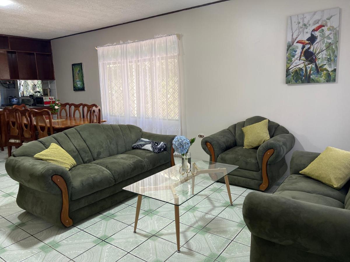 B&B Thomas And Thiago Monteverde Bagian luar foto
