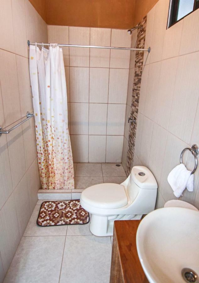 B&B Thomas And Thiago Monteverde Bagian luar foto